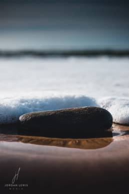 Jordan-Lewis-Media-Pembrokeshire-Photographer-Landscape-Freshwater-West--Pebble-Reflections