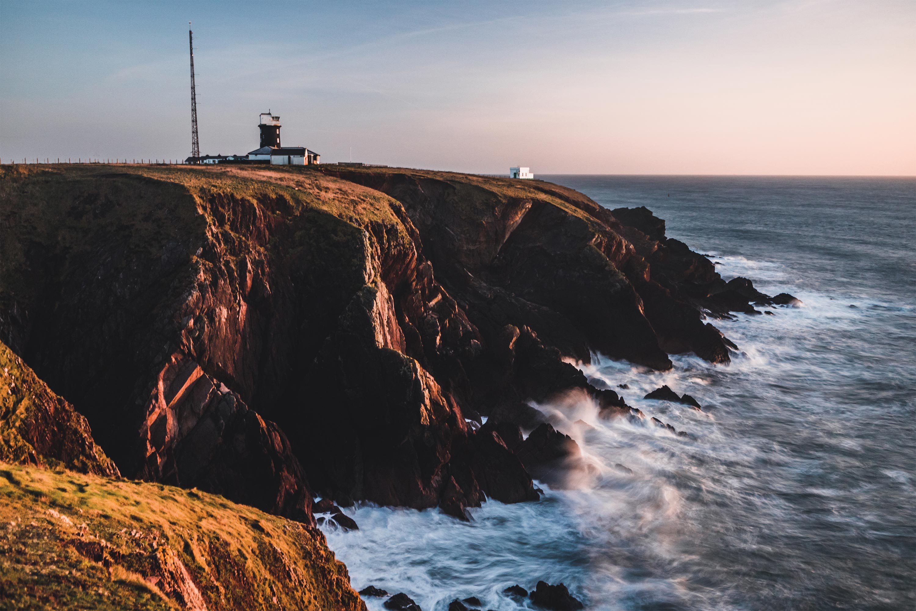 Jordan-Lewis-Media-Pembrokeshire-Photographer-St-Anns-Head-Lighthouse-Image